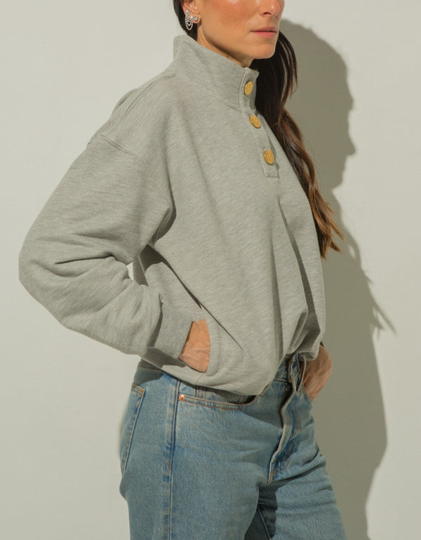 
                  
                    POPPY SWEATSHIRT
                  
                