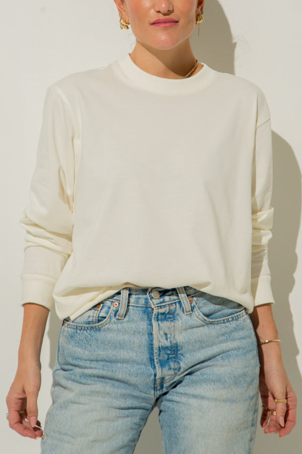 
                  
                    LENI LONG SLEEVE TOP
                  
                