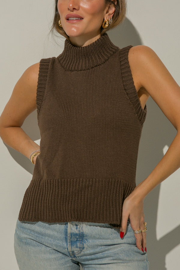 ESPRESSO KNITTED TOP